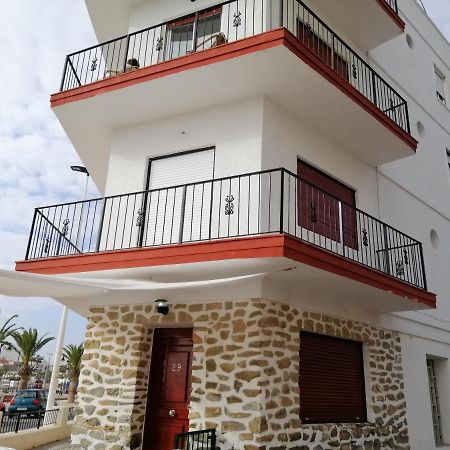 Piso En Primera Linea Con Wifi Y Vistas Al Mar โลปากัน ภายนอก รูปภาพ